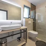 Lav Lux Elegant With Private Heated Pool Villa *