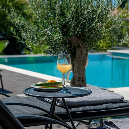 Lav Lux Elegant With Private Heated Pool * Mlini
