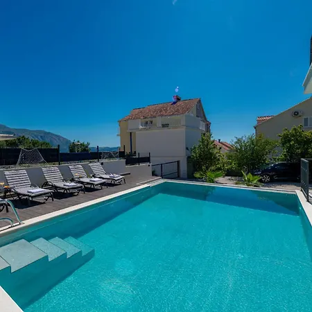 Villa Lav Lux Elegant With Private Heated Pool *