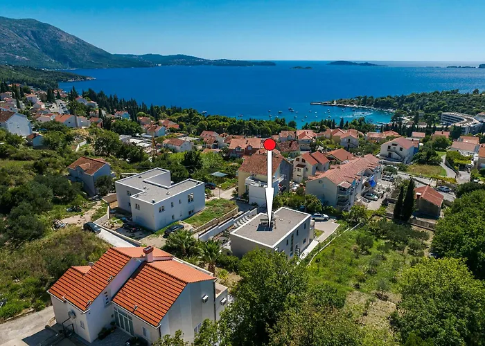 Lav Lux Elegant With Private Heated Pool Villa *
