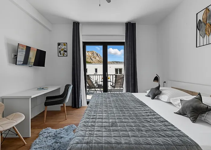Lav Lux Elegant With Private Heated Pool *
