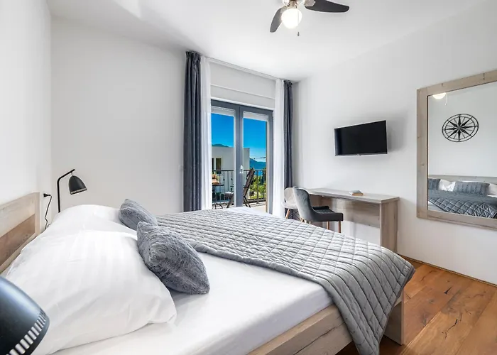 Lav Lux Elegant With Private Heated Pool Villa