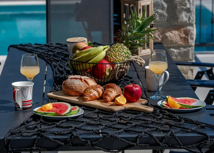 Lav Lux Elegant With Private Heated Pool Villa