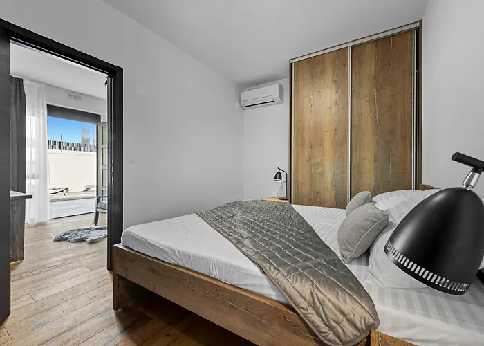 Lav Lux Elegant With Private Heated Pool Villa *