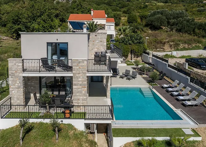 Lav Lux Elegant With Private Heated Pool Villa Mlini