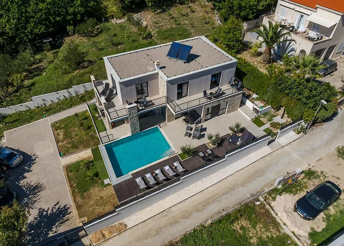 Villa Lav Lux Elegant With Private Heated Pool *