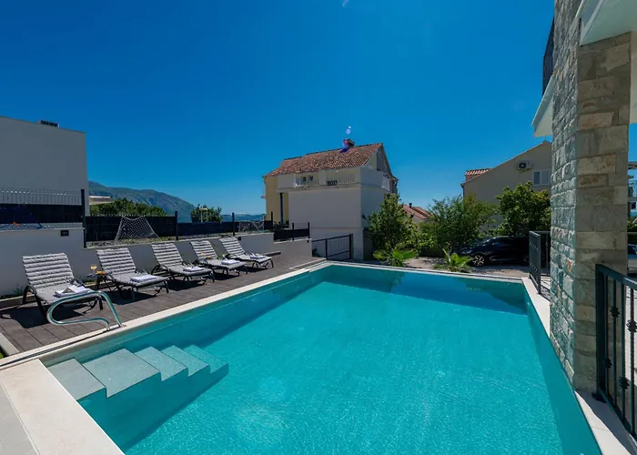 Villa Lav Lux Elegant With Private Heated Pool *