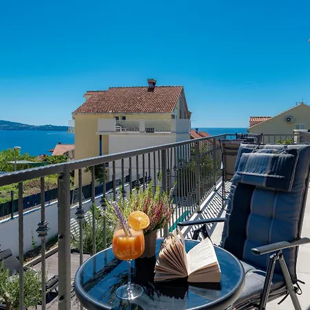 Lav Lux Elegant With Private Heated Pool * Mlini