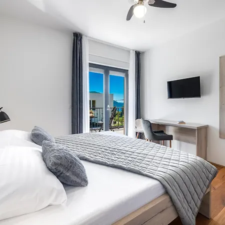 Lav Lux Elegant With Private Heated Pool Villa