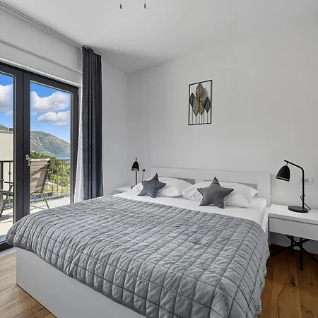 Villa Lav Lux Elegant With Private Heated Pool Mlini