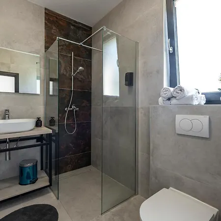 Lav Lux Elegant With Private Heated Pool Villa