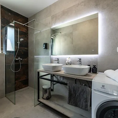 Lav Lux Elegant With Private Heated Pool *