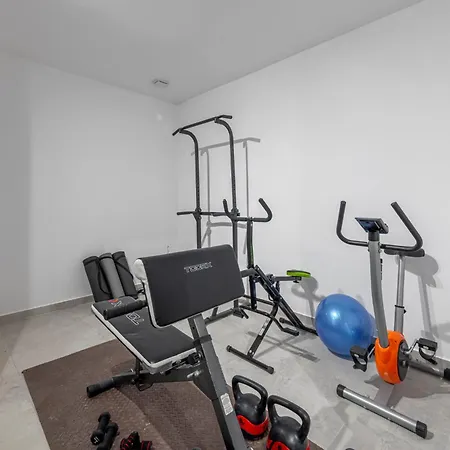 Villa Lav Lux Elegant With Private Heated Pool